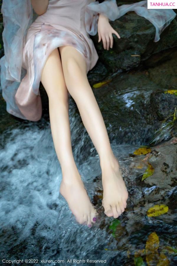 婠婠么  [XiuRen秀人网]高清写真图 2022.10.11 No.5690 婠婠么&小肥莹第78张图片